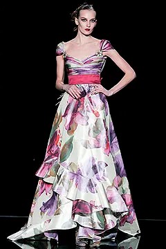 valentino-spring-2005-couture (25).jpg