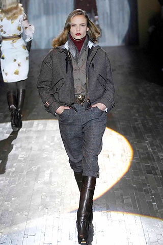gucci-fashion-showsfall-2007-ready-to-wear (7).jpg